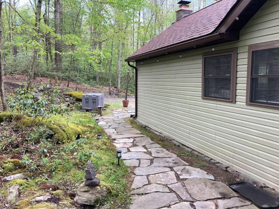 Tafton Peaceful Seasonal Wooded Cottage Close To Everything מראה חיצוני תמונה